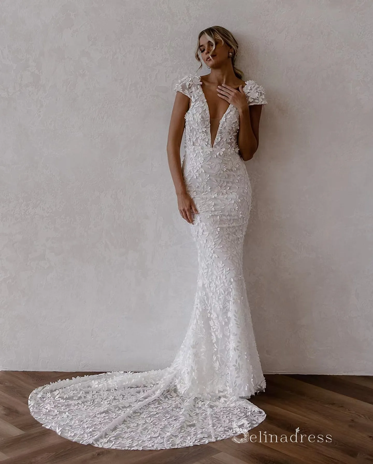 Chic Mermaid Deep V neck Applique Backless Unique Wedding Dress Bridal Gowns HKL0141